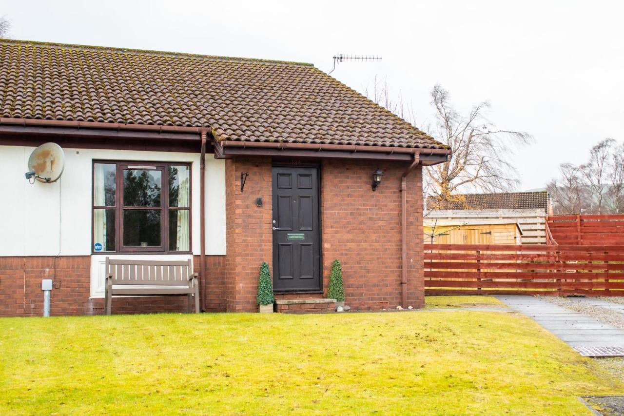 Pine Marten Cottage - Aviemore Exterior foto
